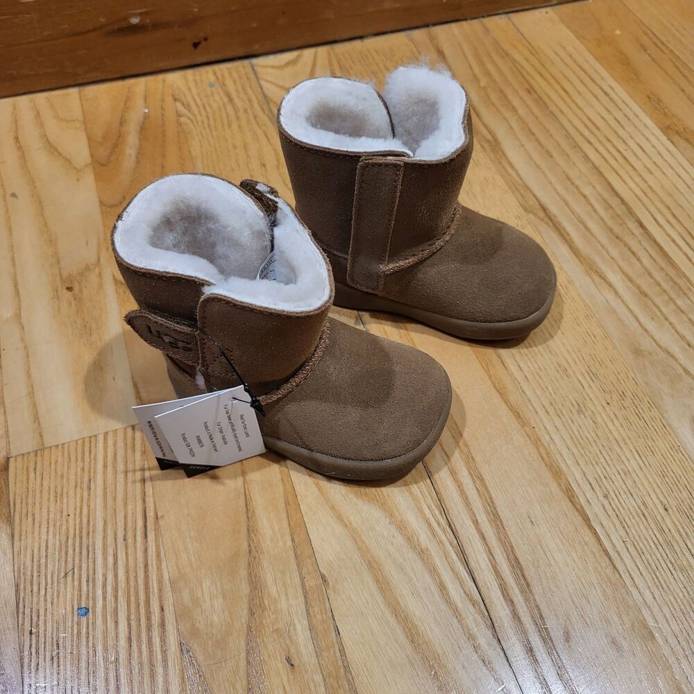 Uggs Chestnut Keelan Sheepskin Infant 6-12 month Booties 10960891 Size 2/3 - New